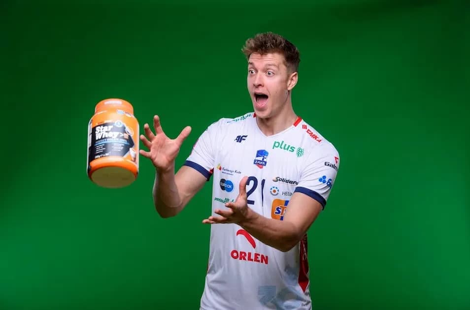 Białko przed czy po treningu - co wybrać dla lepszej regeneracji?