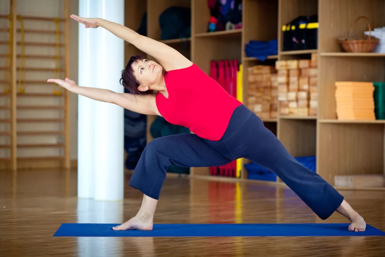 Jak ćwiczyć jogę: proste techniki dla początkujących, które działają